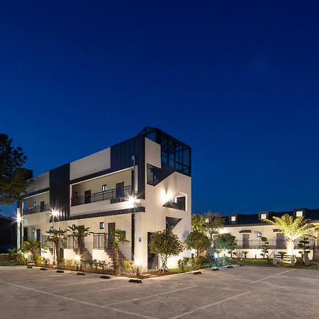 Jeju Abientot Villa Seogwipo Luaran gambar