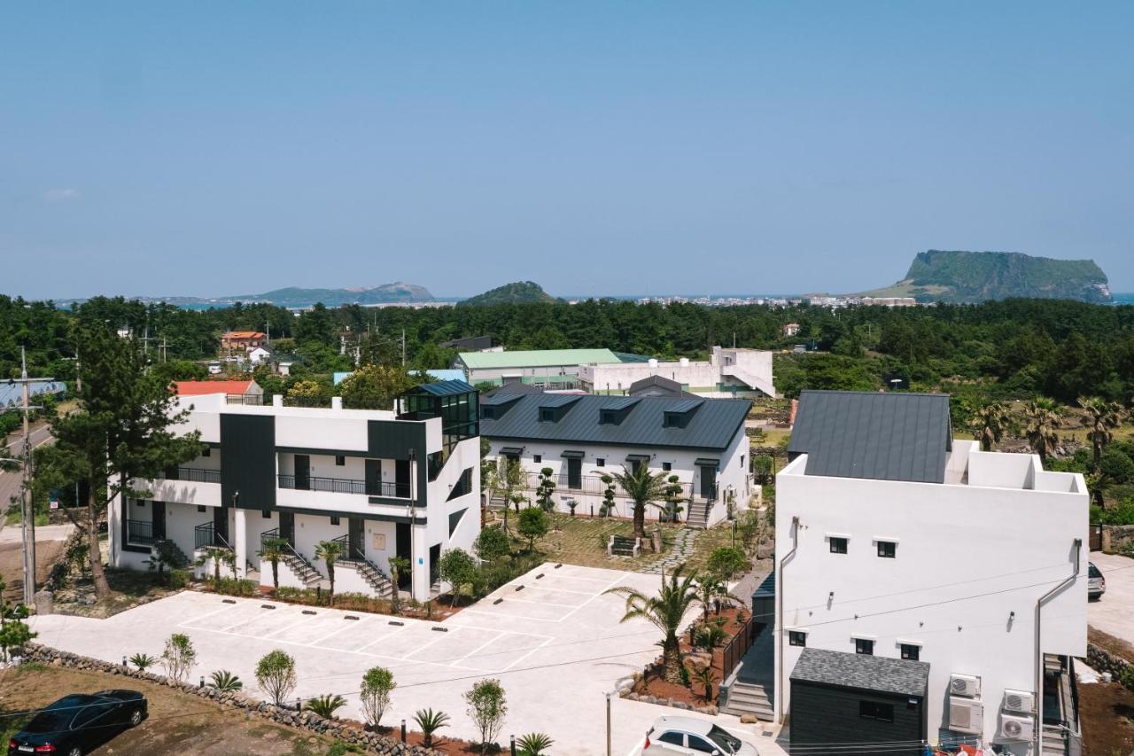 Jeju Abientot Villa Seogwipo Luaran gambar